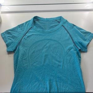 light blue lululemon swiftly tech